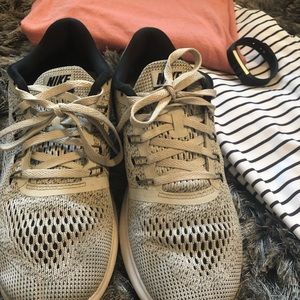 White Nike Free Run Sneakers